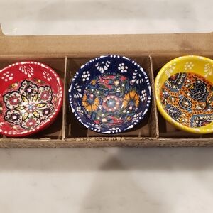 Myros Turkish Small Dip Condiment Bowls With 3D Design NIB